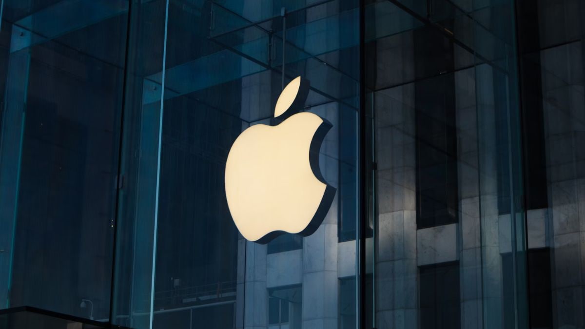 AI इरादे के संकेत के बाद Apple के स्टॉक मूल्य में $112 बिलियन की वृद्धि देखी गई